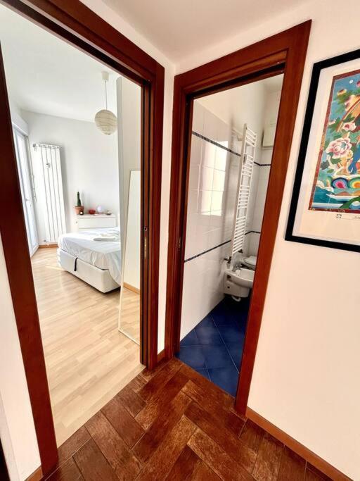 Appartamento Casa Solymar Vallecrosia Esterno foto