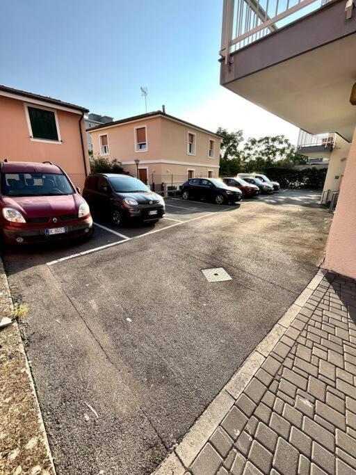 Appartamento Casa Solymar Vallecrosia Esterno foto